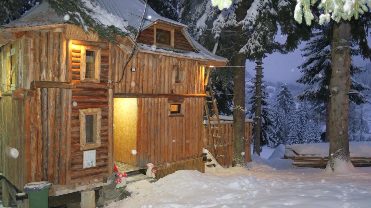 Pinetrees Lodge Плав Екстериор снимка