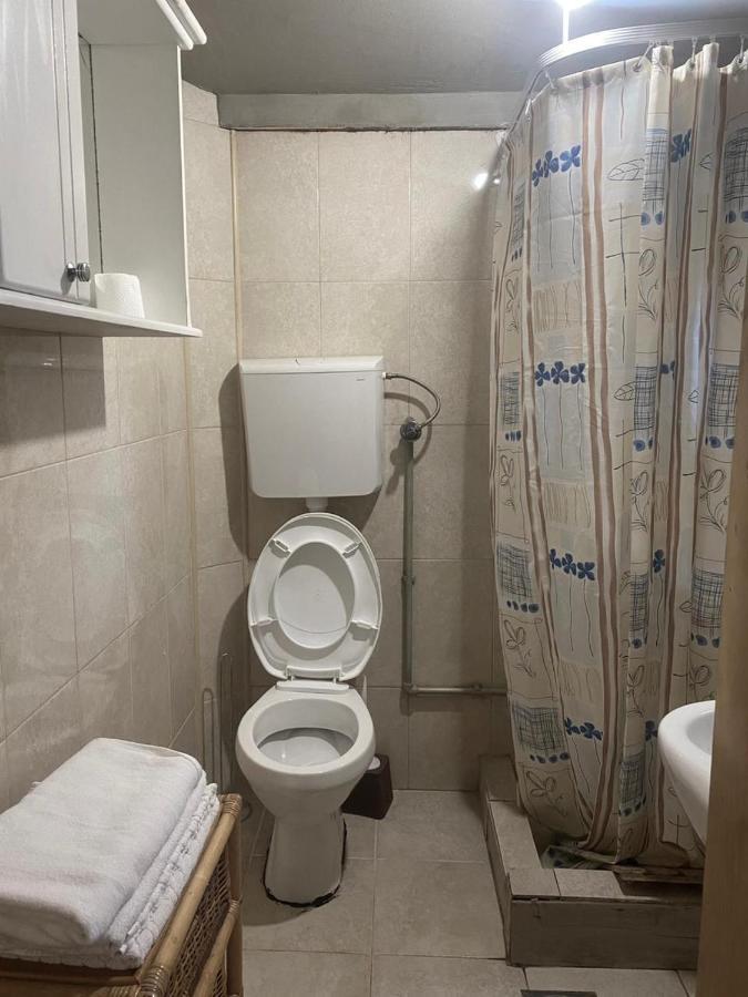 Pinetrees Lodge Плав Екстериор снимка
